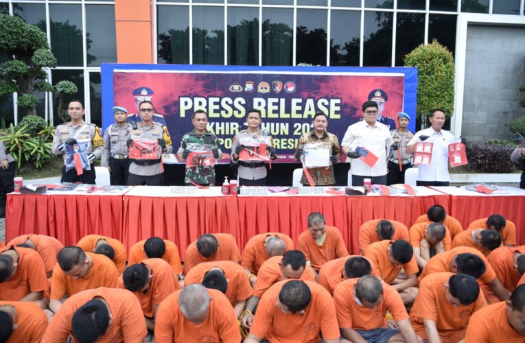 Akhir Tahun 2025, Polres Gresik Ungkap Ratusan Kasus Kriminal dan Narkoba
