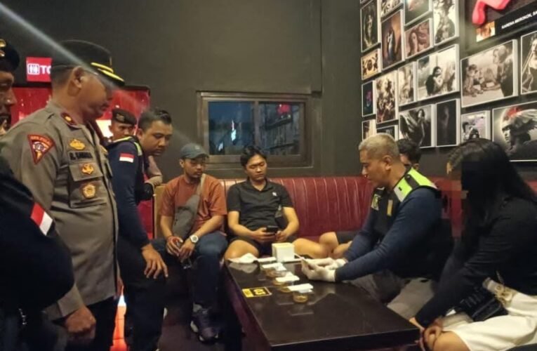 Polres Kediri Razia Tempat Hiburan Malam Jelang Nataru