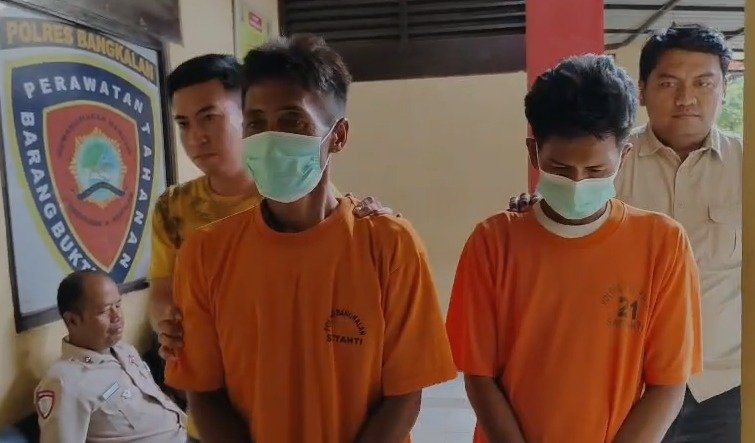 Disergap Saat Transaksi, 2 Pria Bangkalan Tak Berkutik Saat di Tangkap Satresnarkoba Polres Bangkalan