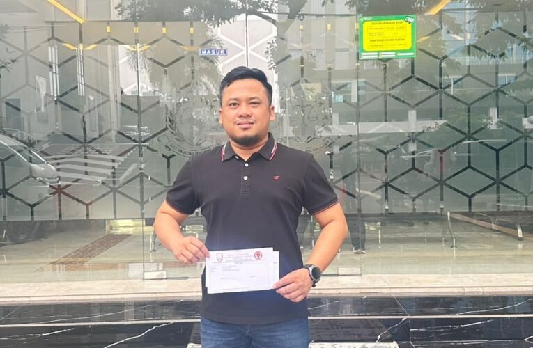 Aliansi Pemuda dan Mahasiswa Jawa Timur Laporkan Dugaan Korupsi Anggaran RSUD Dr. Soetomo ke Kejati Jatim