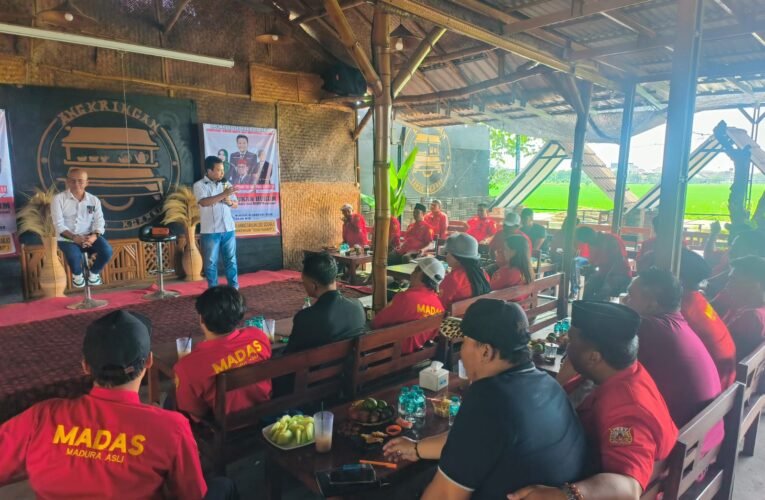 Ormas Madas Sedarah Lagi-lagi Terus Melakukan Cangkruan Hukum di DPC Sidoarjo.