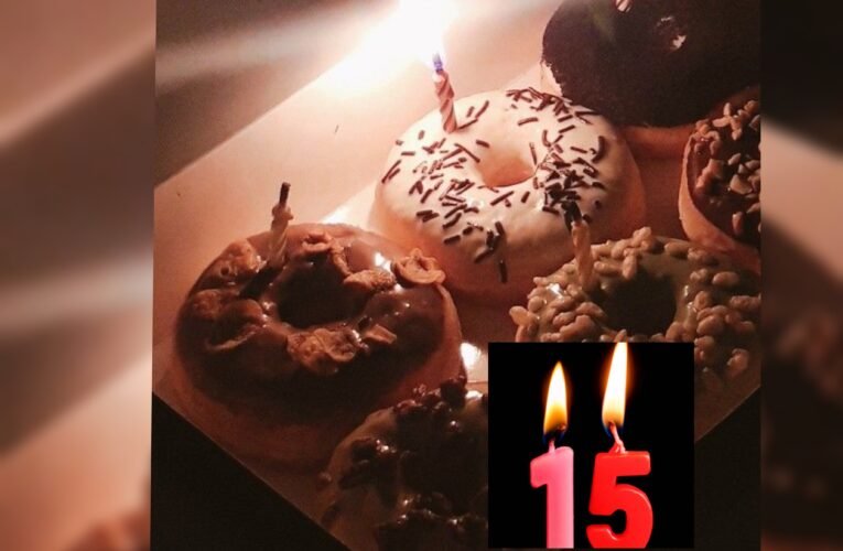 Sangat Terharu Terima Ucapan dan Kue Ulang Tahun Sederhana dari Sang Ayah