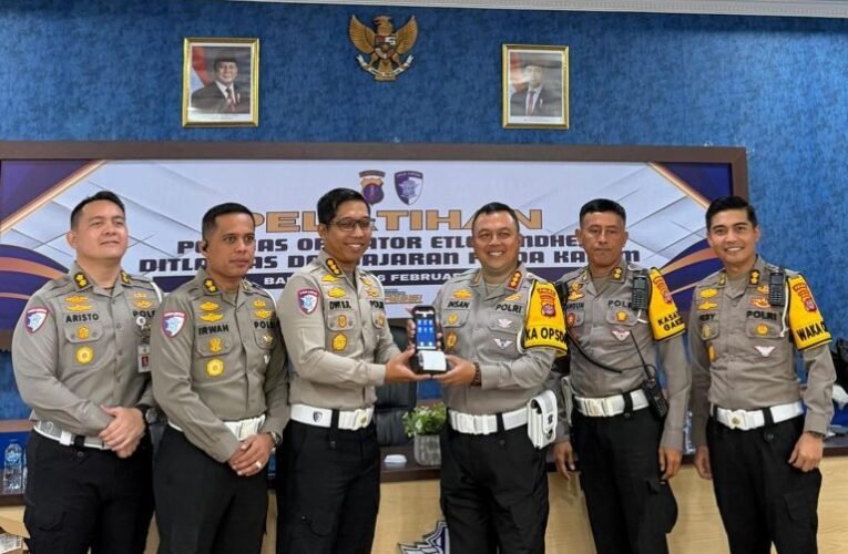 ETLE Mobile Handheld Perkuat Modernisasi Penindakan Lalu Lintas di Kaltim