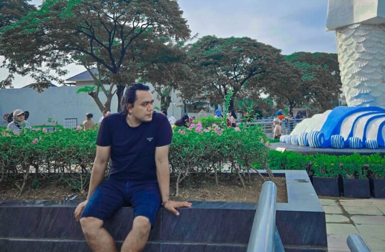 Masa Lalu Kelam Tak Menghentikan Langkah: Mahrus Aly Kini Dikenal sebagai Pengusaha dan Jurnalis