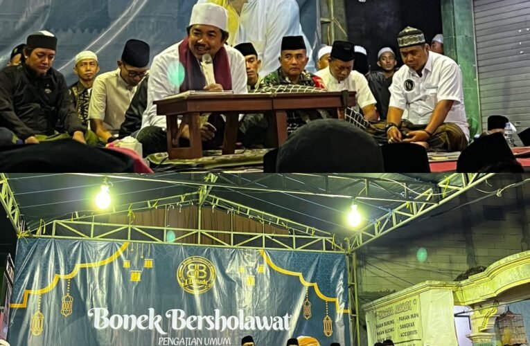 Peringatan 10 Tahun Bonek Bersholawat Digelar Khidmat di Gunung Anyar, Hadirkan KHR. Moch. Kholil As’ad Syamsul Arifin