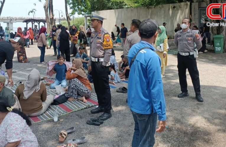 Polres Pelabuhan Tanjung Perak Intensifkan Pengamanan di Wisata Pantai Kenjeran Selama Lebaran