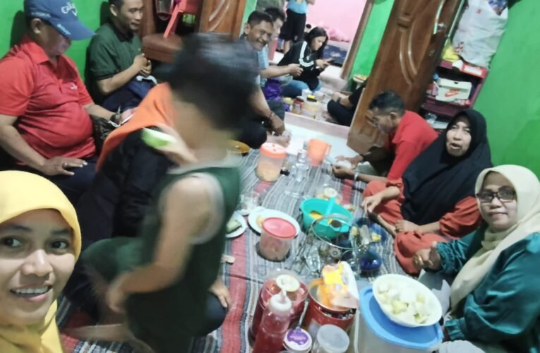 Dari Ruang Sederhana Penuh Makna: Halal Bihalal Insan Media Komunitas S4 Pererat Integritas dan Jalin Persaudaraan