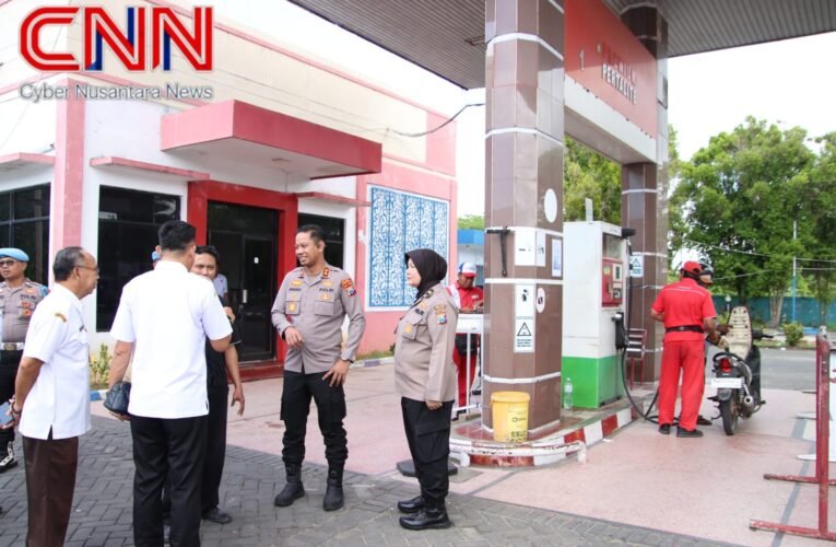 Sidak SPBU dan SPBE Kapolres Sumenep Tegaskan Stok Aman, Isu Kenaikan Hoaks