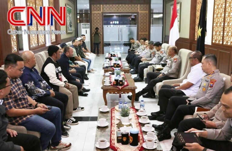 Polda Jatim Satukan Persebaya dan Arema, Perkuat Komitmen Laga Damai di Kanjuruhan