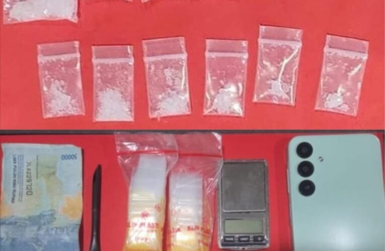 Polres Pelabuhan Tanjungperak Amankan Tersangka Kurir Sabu di Surabaya