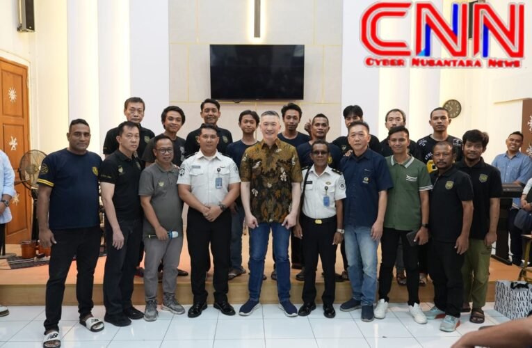 Rutan Medaeng Hadirkan Pastor Philip Mantofa, Warga Binaan Menangis Haru Termotivasi