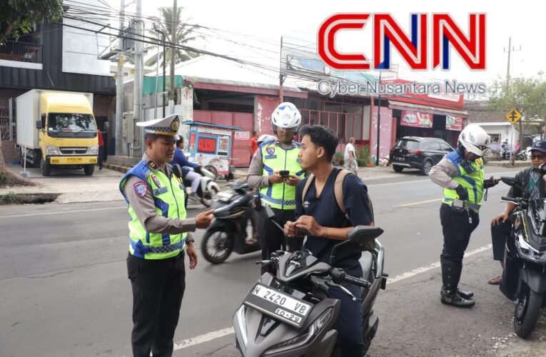 Optimalisasi Gakkum Presisi : Ditlantas Polda Jatim Gelar Operasi Dakgar Berbasis Handheld