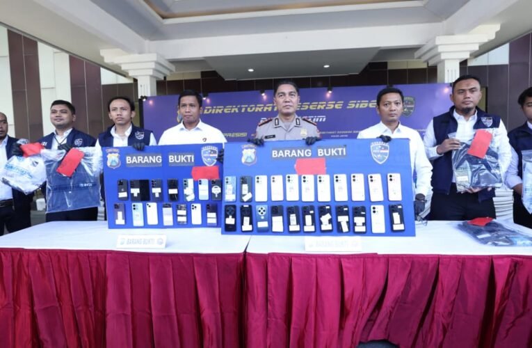 Polda Jatim Bongkar Sindikat Penipuan Online Modus Jual Beli Mobil, 11 Tersangka Diamankan
