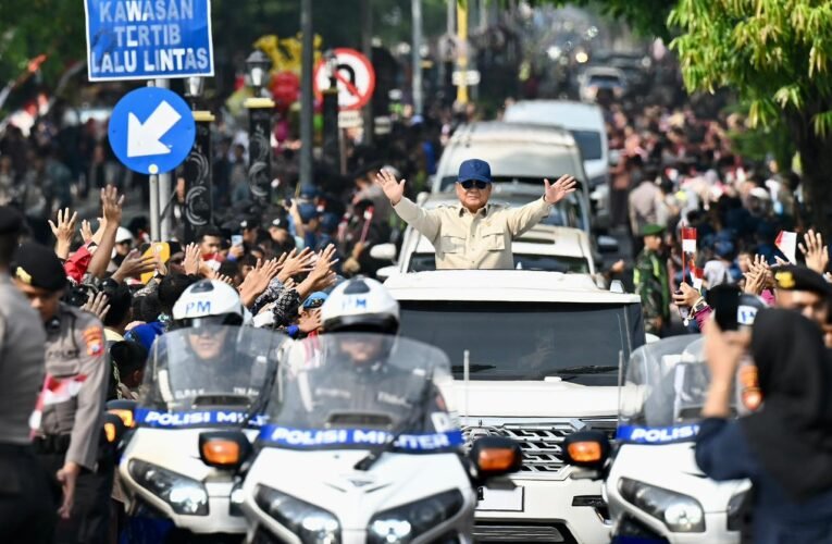 Pangdam V/Brawijaya Dampingi Presiden Prabowo Resmikan Museum Marsinah Dan KDKMP Nasional Di Nganjuk