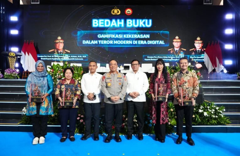Wakapolri Bedah Buku “Gamifikasi Kekerasan dalam Teror Modern di Era Digital”, Tawarkan Cara Pandang Baru Membaca Ancaman di Era Digital