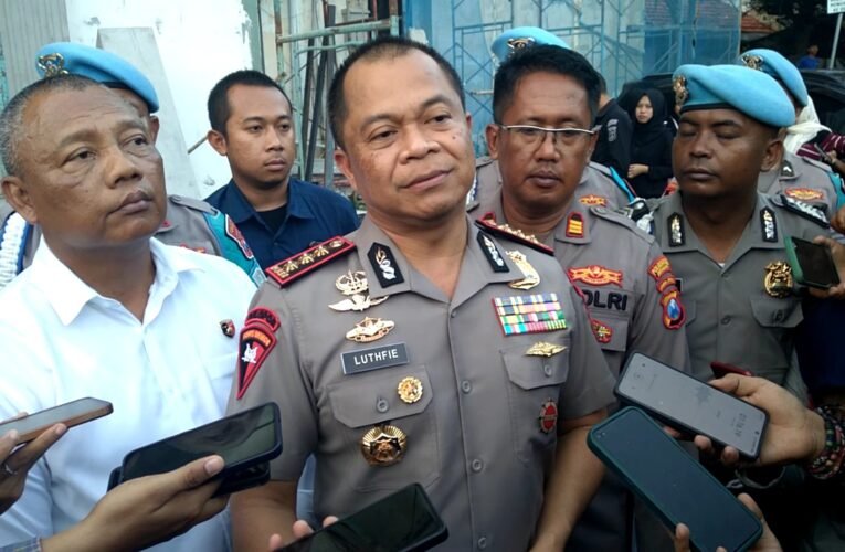 Pria di Simokerto Tewas Bersimbah Darah, Pelaku Ngaku Emosi karena Dugaan Adiknya Diperkosa