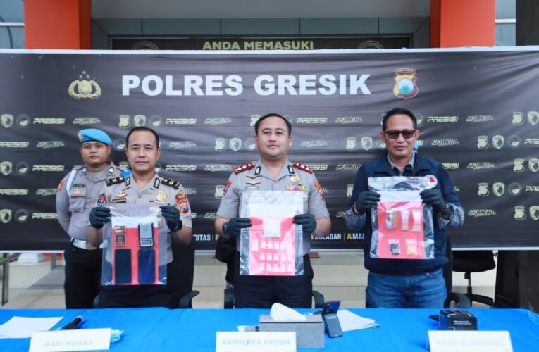 Polres Gresik Bongkar Peredaran Narkoba Sistem Ranjau, Dua Kurir Sabu Diamankan 