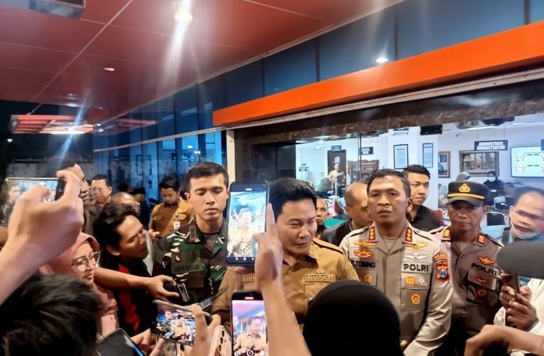 Kapolresta Sidoarjo Cek Kondisi Santri Ponpes Manbaul Hikam di Rumah Sakit, Pastikan Penanganan Maksimal